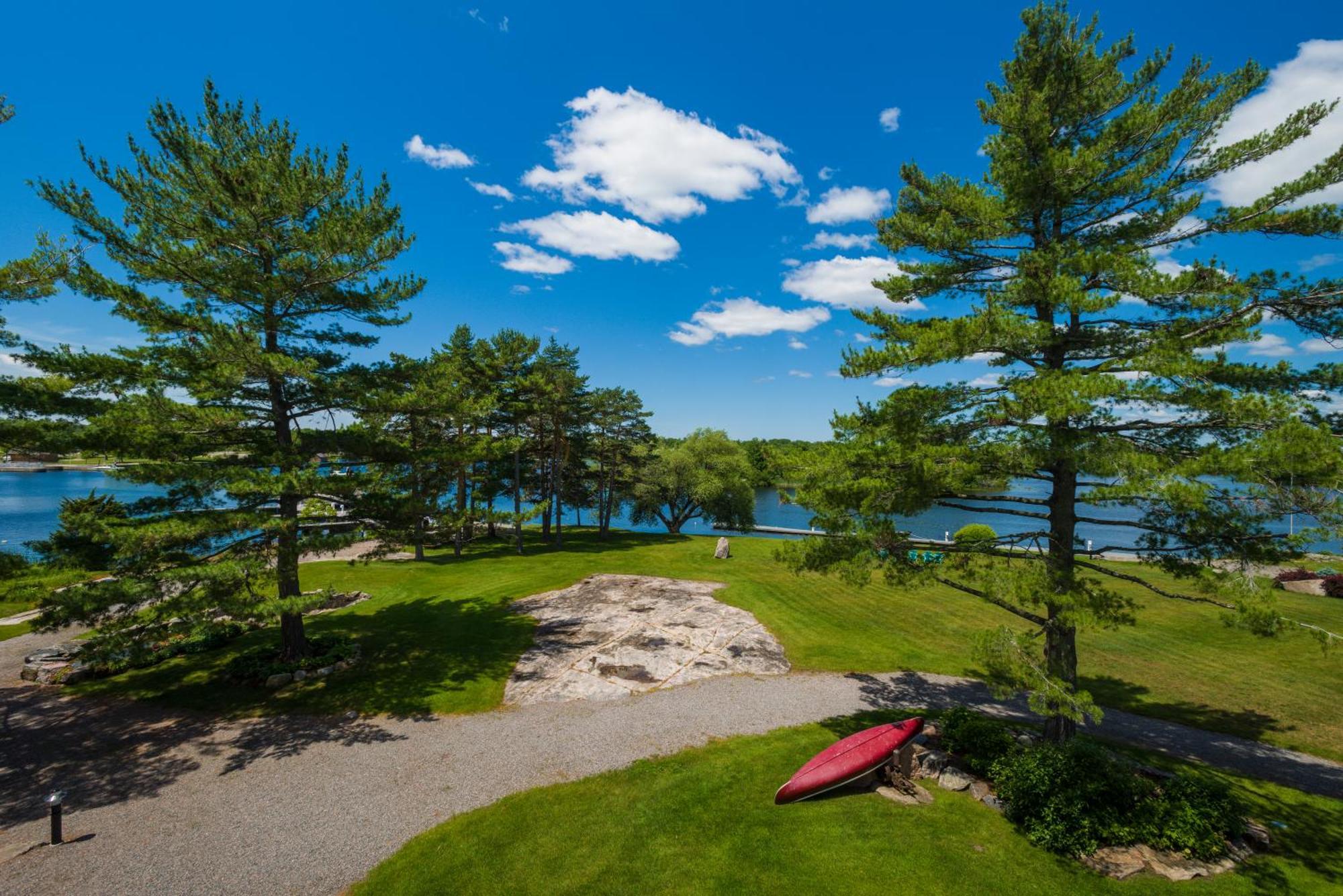 Rawley Resort, Spa & Marina Port Severn Экстерьер фото